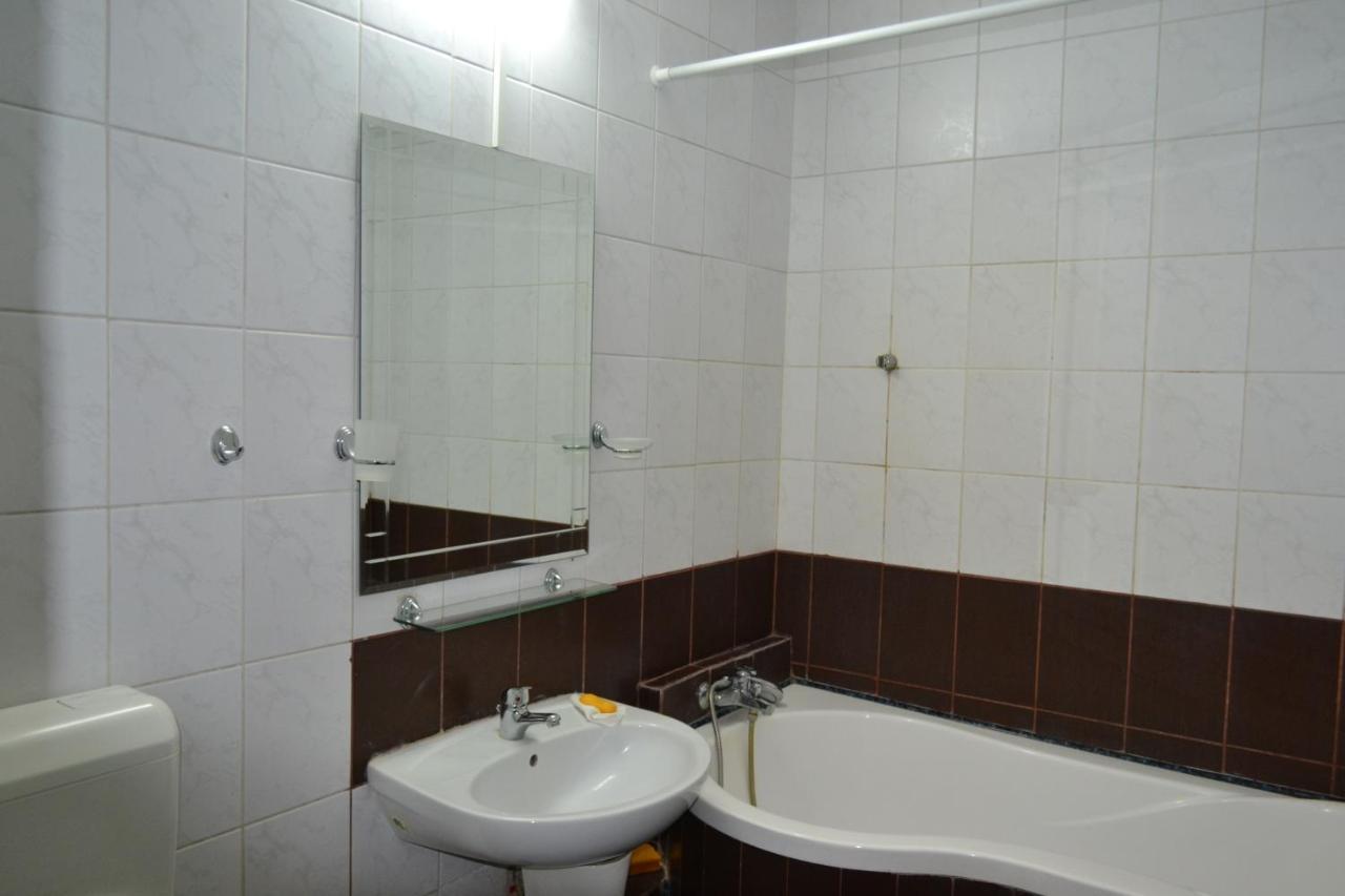 Ferienwohnung Dreams By The River Bukarest Exterior foto