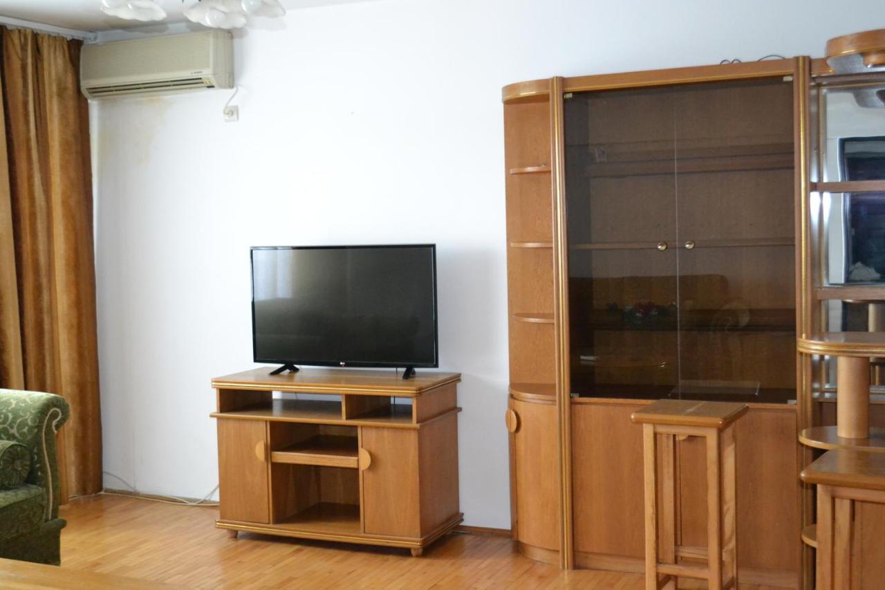 Ferienwohnung Dreams By The River Bukarest Exterior foto